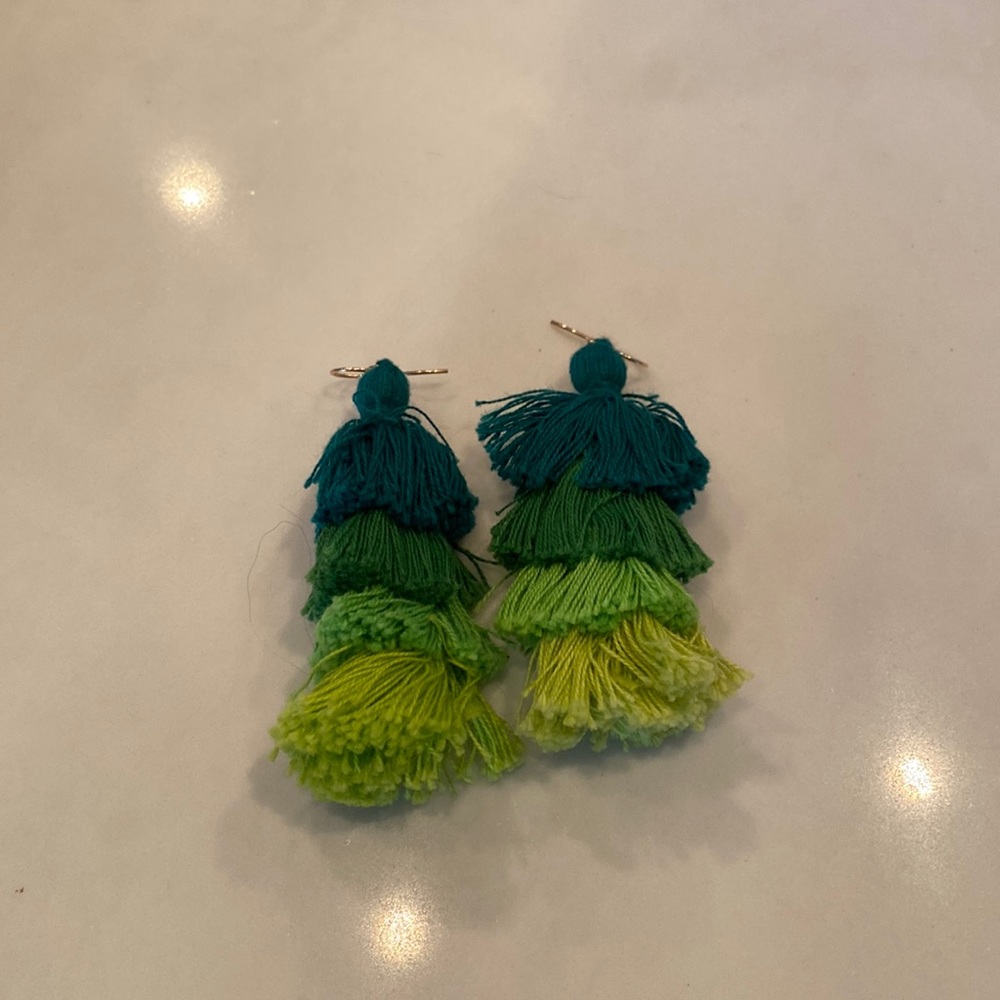 Women tasssle earrings